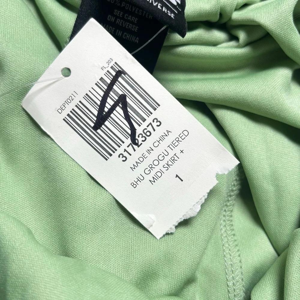 Her Universe Star Wars Grogu‎ Tiered Midi Skirt Light Green Women's Size 1 - Picture 6 of 8